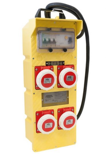 Quadro elettrico di derivazione trifase a 4 prese