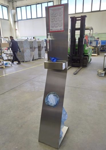 Totem a colonna h180 cm